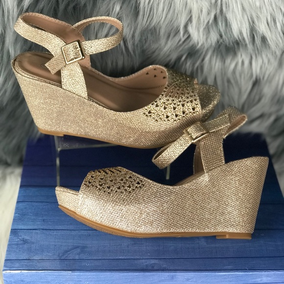 Open Tope platform Wedge Heels - Picture 6 of 6